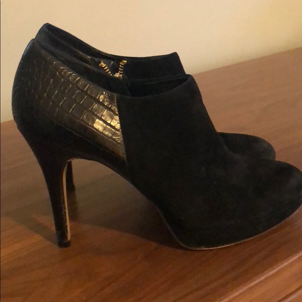 Vince Camino booties